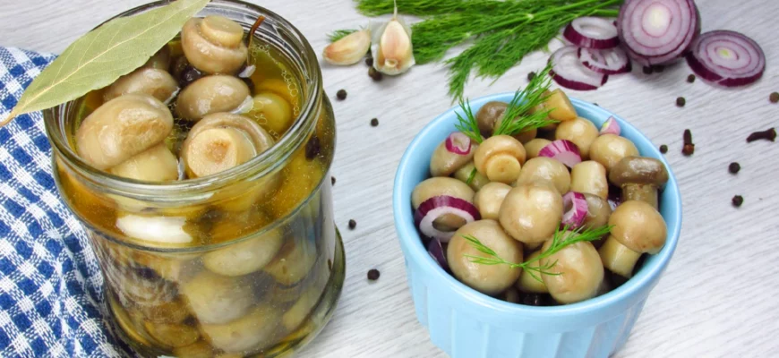 Шампиньоны, консервированные с уксусом